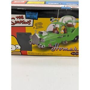 Simpsons The Homer Model Car Snap Together Kit  2003 Polar Lights Car Assembled
